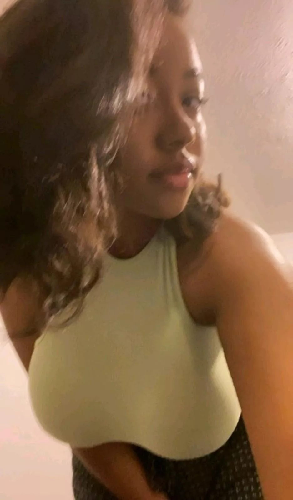 Cutie posted by FizzyOrangeJuice