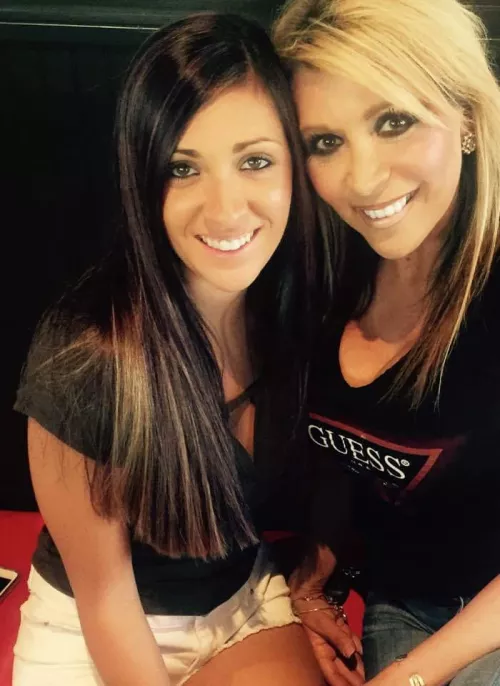 D or M? by sirfapsalot7