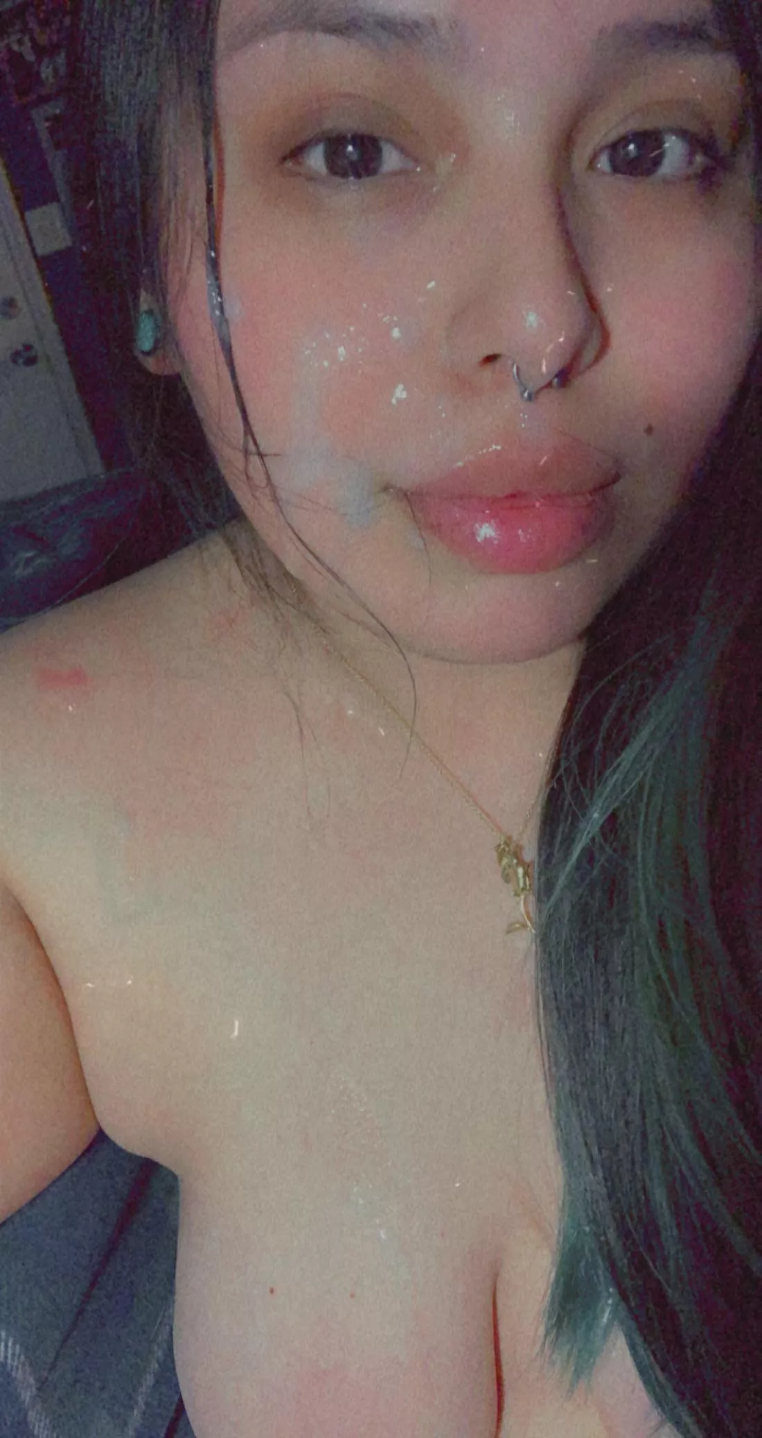 Daddy covered me up bc he knows how much I love it 🤤 posted by throwitinacircle69