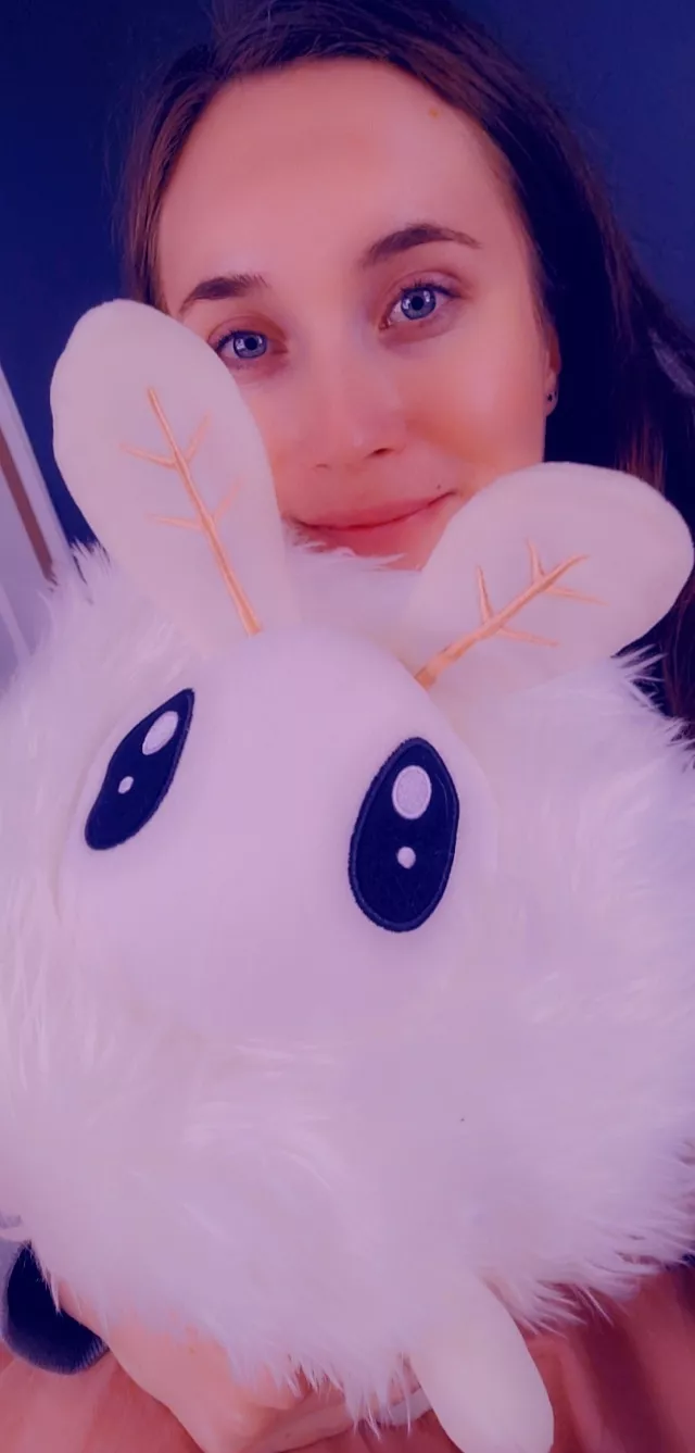 Daddy gots me Sprig for Valentine's Day!! 🥰💕💖 he's so big and fluffffyyyyy posted by firehairedwitch