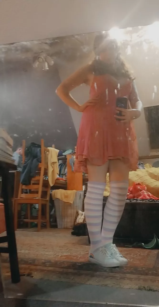 Daddy & I are going to a munch tonight. I wanted to feel cute & little. Mission accomplished. ☺️ (Ignore the super dirty mirror & background. 😅) posted by Little_Pixie_Brat