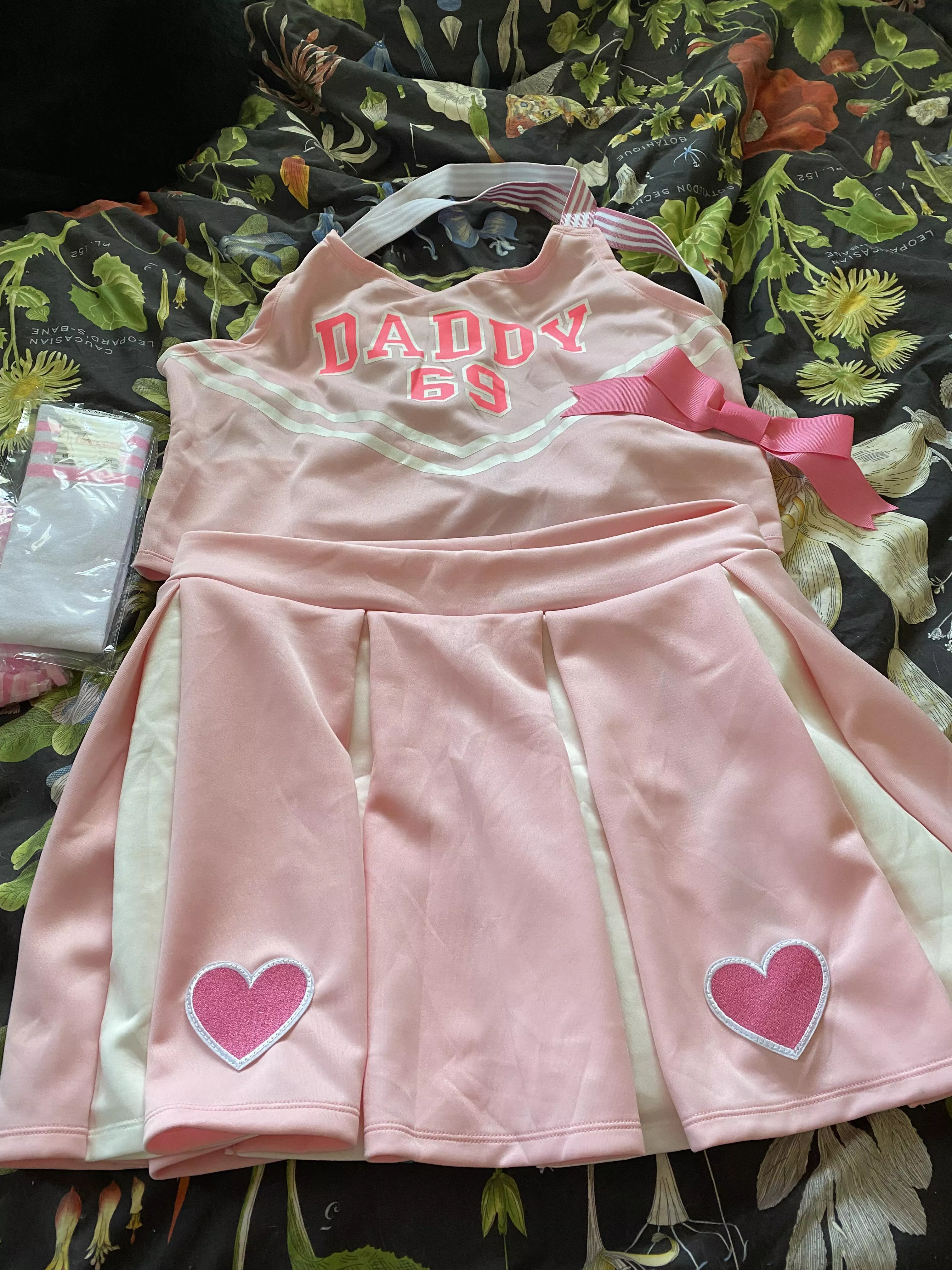 Daddy loved this outfit 🥰💝🎀 posted by _milky_honey_