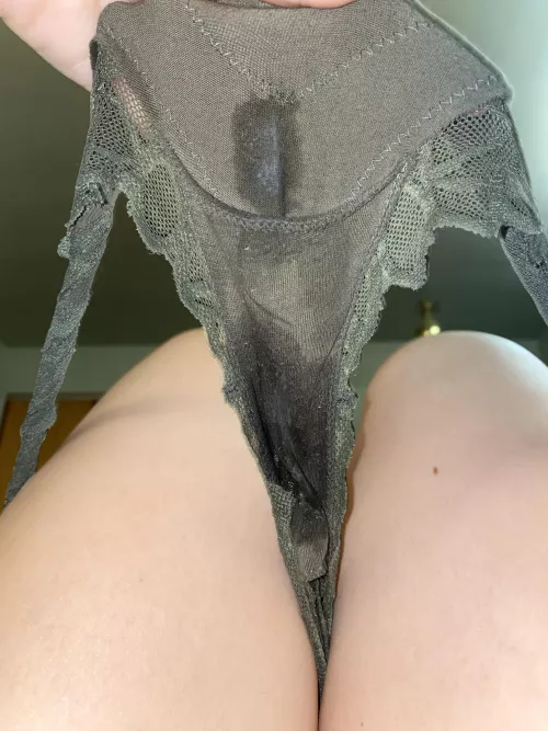 Daddy made me make a mess in my favorite panties 🖤 by slackslave