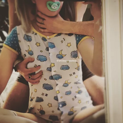 Daddy says it’s bedtime. by WholesomeWillow