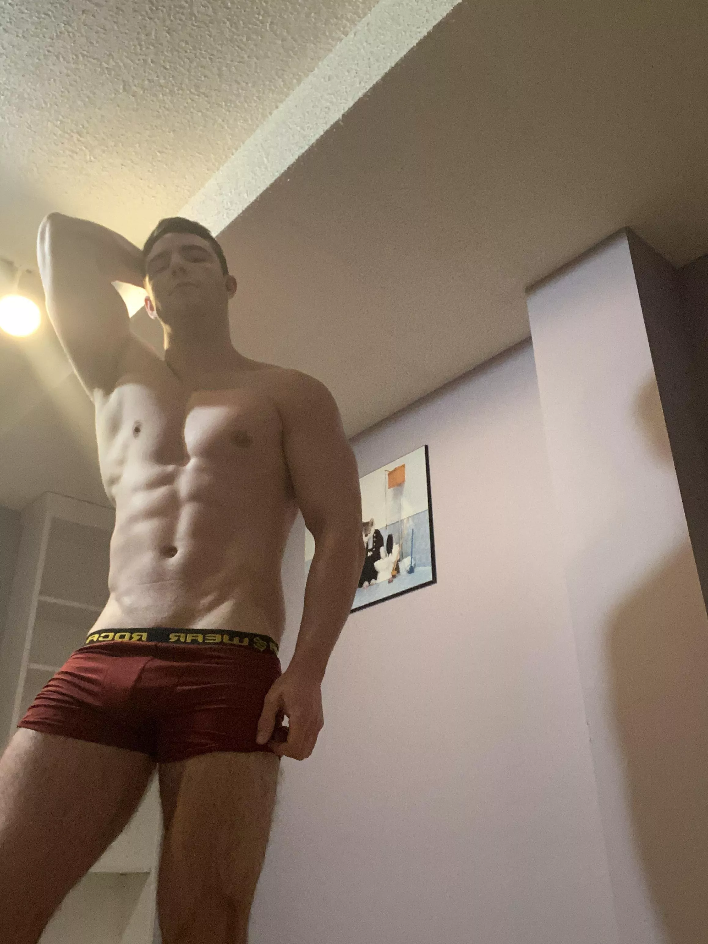 Daddy wants his pits worshiped posted by gatot191