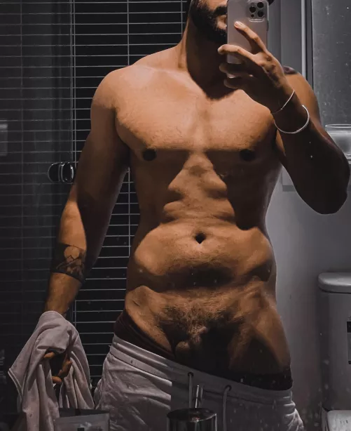 Daddy’s ho(m)e 💧 by AnythingButAnon