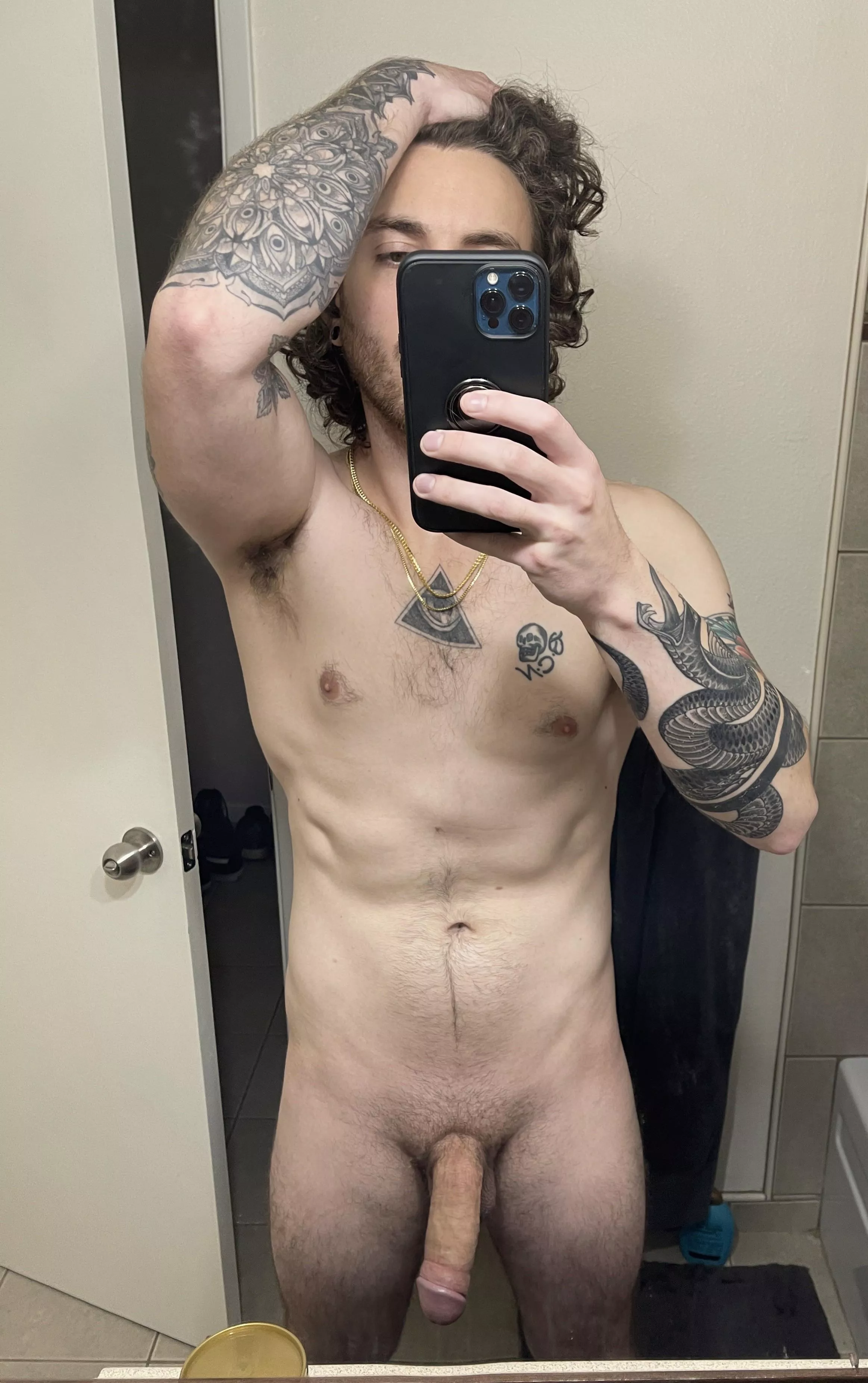 Daddy’s home. posted by bootysandpizza