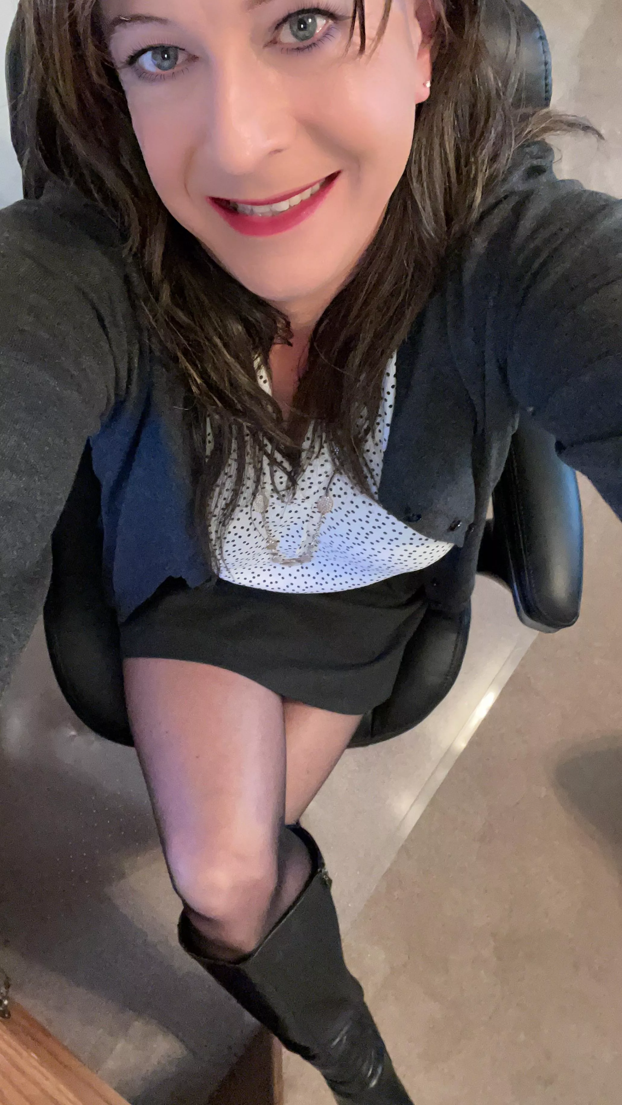 Daddy’s office girl today posted by ChristinaJ73