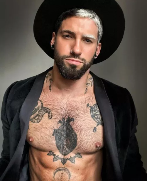 Damn! by Artsybitch216