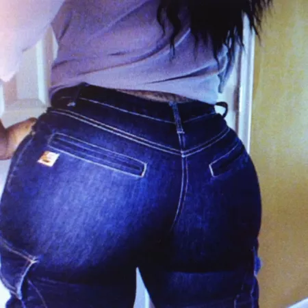 Damn... 💕 by LasherDeviance