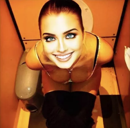 Damn by ilovebigturds