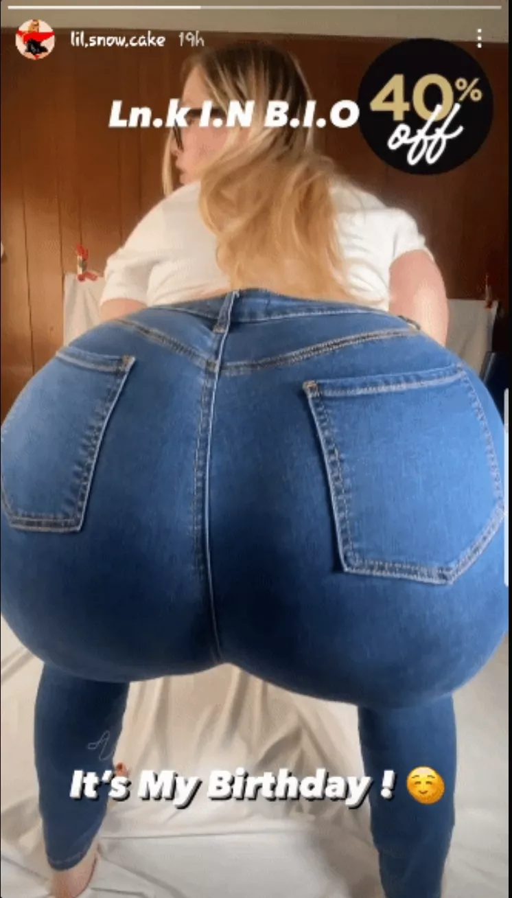 Damn she can sit that right on my face posted by [deleted]