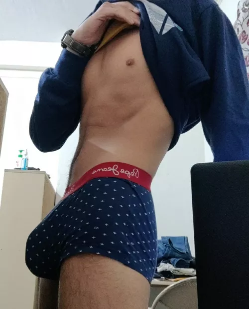 Damn, this fucking distraction during studies... by SeveralDifficulty611