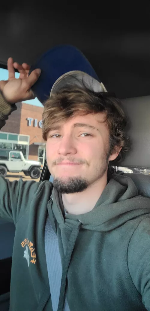 Dang, guess I need a haircut soon. 😪 by lifeisasnacc