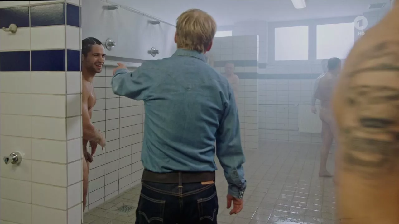 Daniel Rodic has a nice rod posted by dclguy