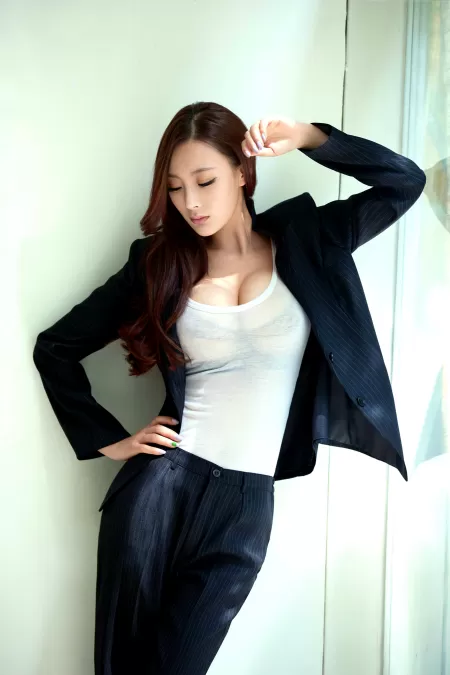 Daniella Wang by Kikins26