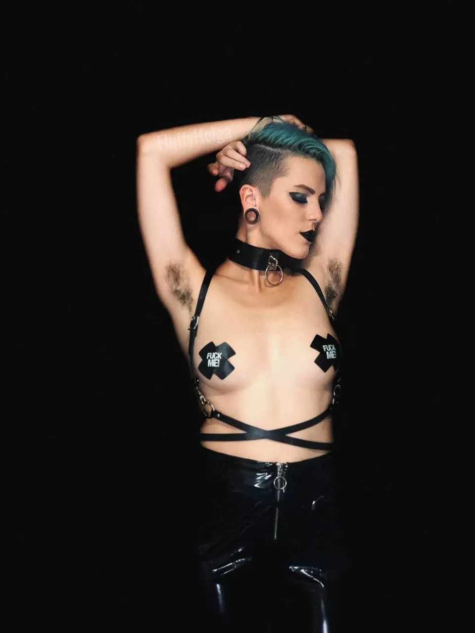 dark and hot😈 posted by FluffyHelga