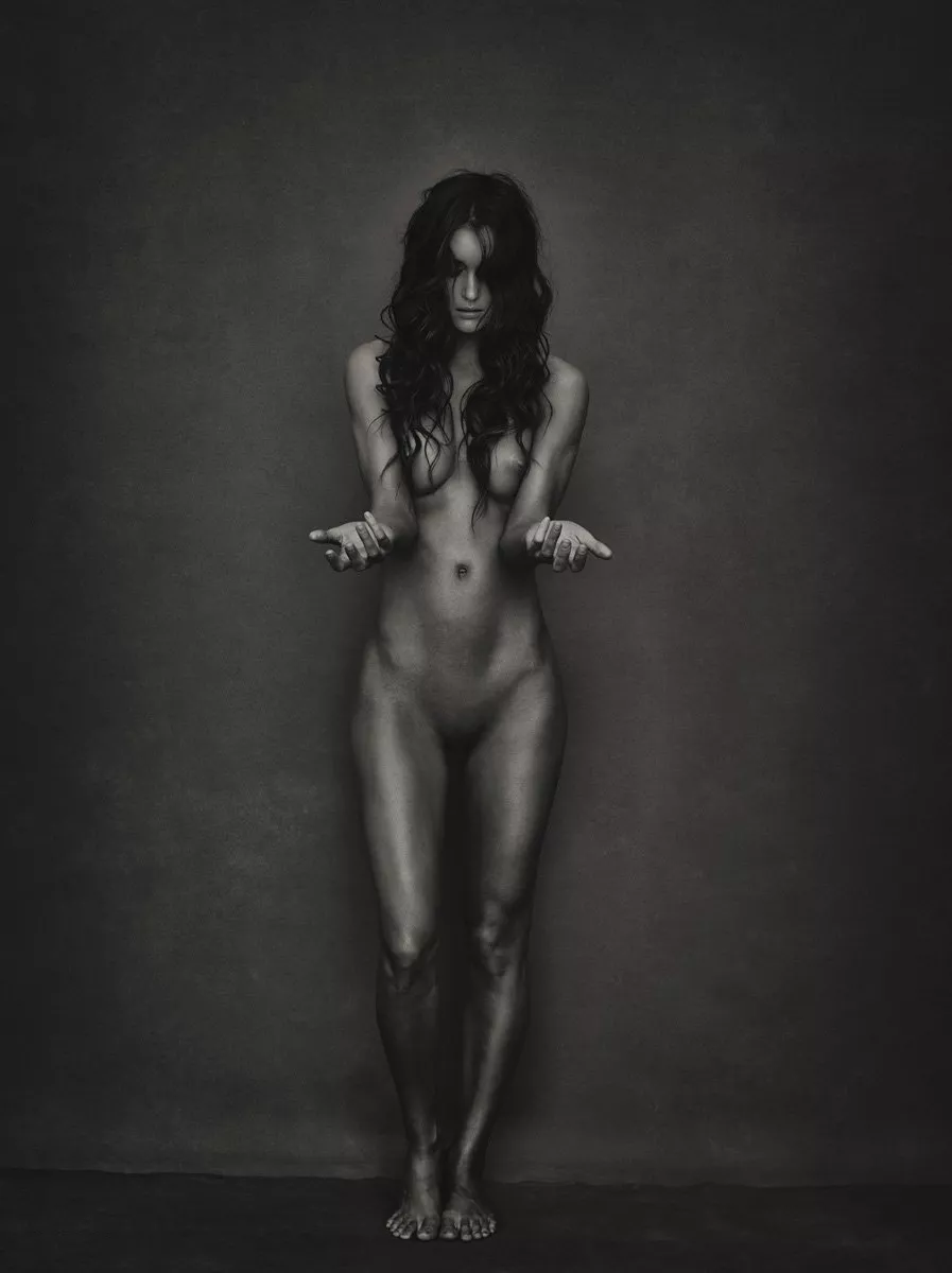 Dark spirit (Kate Harrison) posted by zadie_backinblack