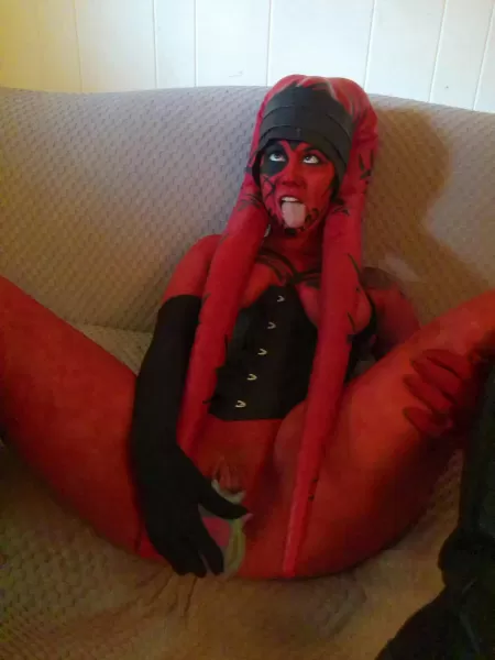 Darth Talon enjoying herself to the fullest. (Darth Talon by me) by Lady_Albedo_96