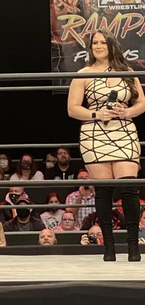 Dasha is fucking thicc by xxxaccount123