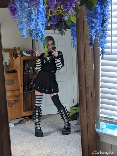 Date night outfit! We went to the movies~ by CarbunnyBun