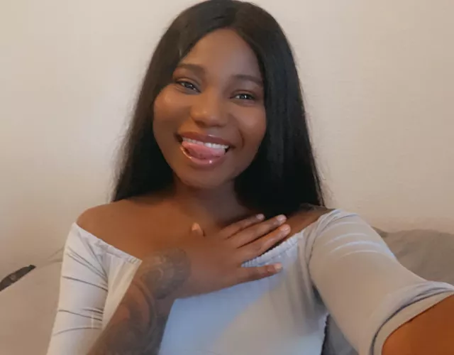 Date or fuck? by queenmiabrown