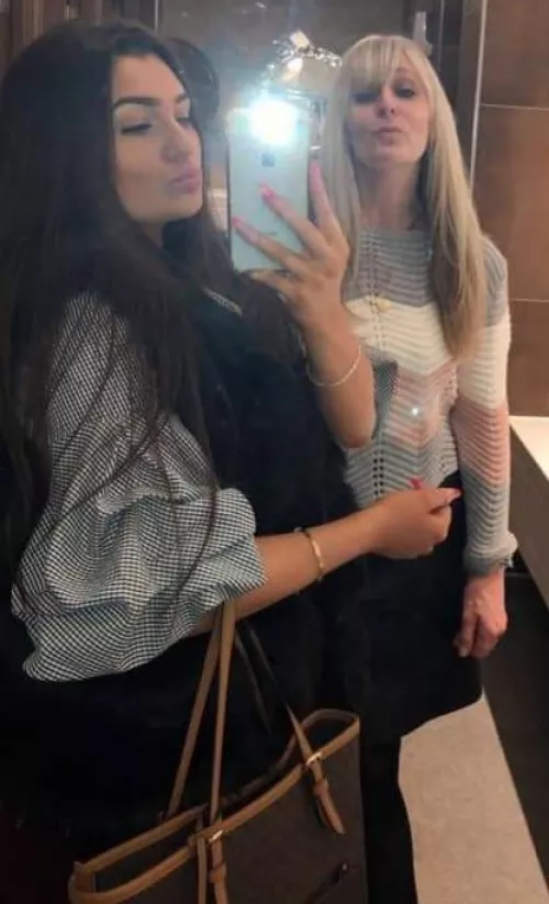 Daughter and mother 😍 by browngirllover282