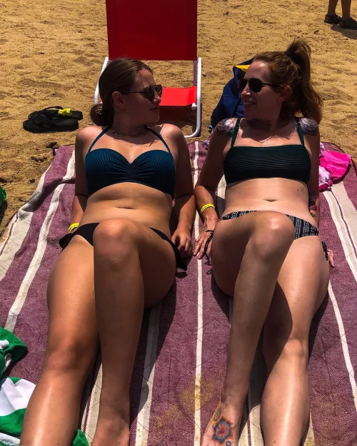 Daughter or mother? by dvjs93