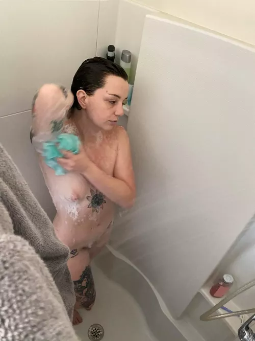 Daydreaming while lathering ~LoveChild ✌️🥰 by Bbyfreak