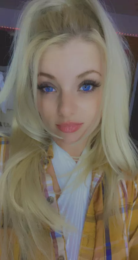 Days where we make content are the best. by elizabethhill82