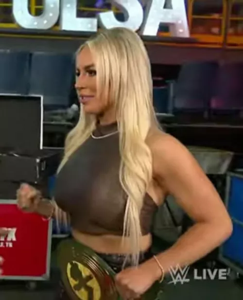 DDana 🎈🎈 by MaleficentBus8