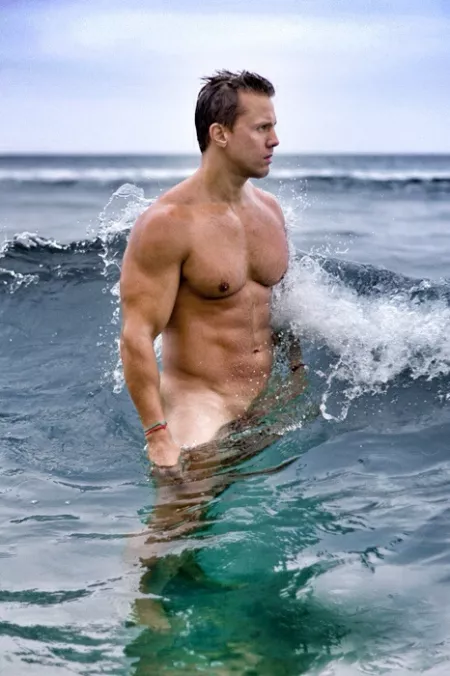 Dean Coxx (@Deanslz) by PecsReddit