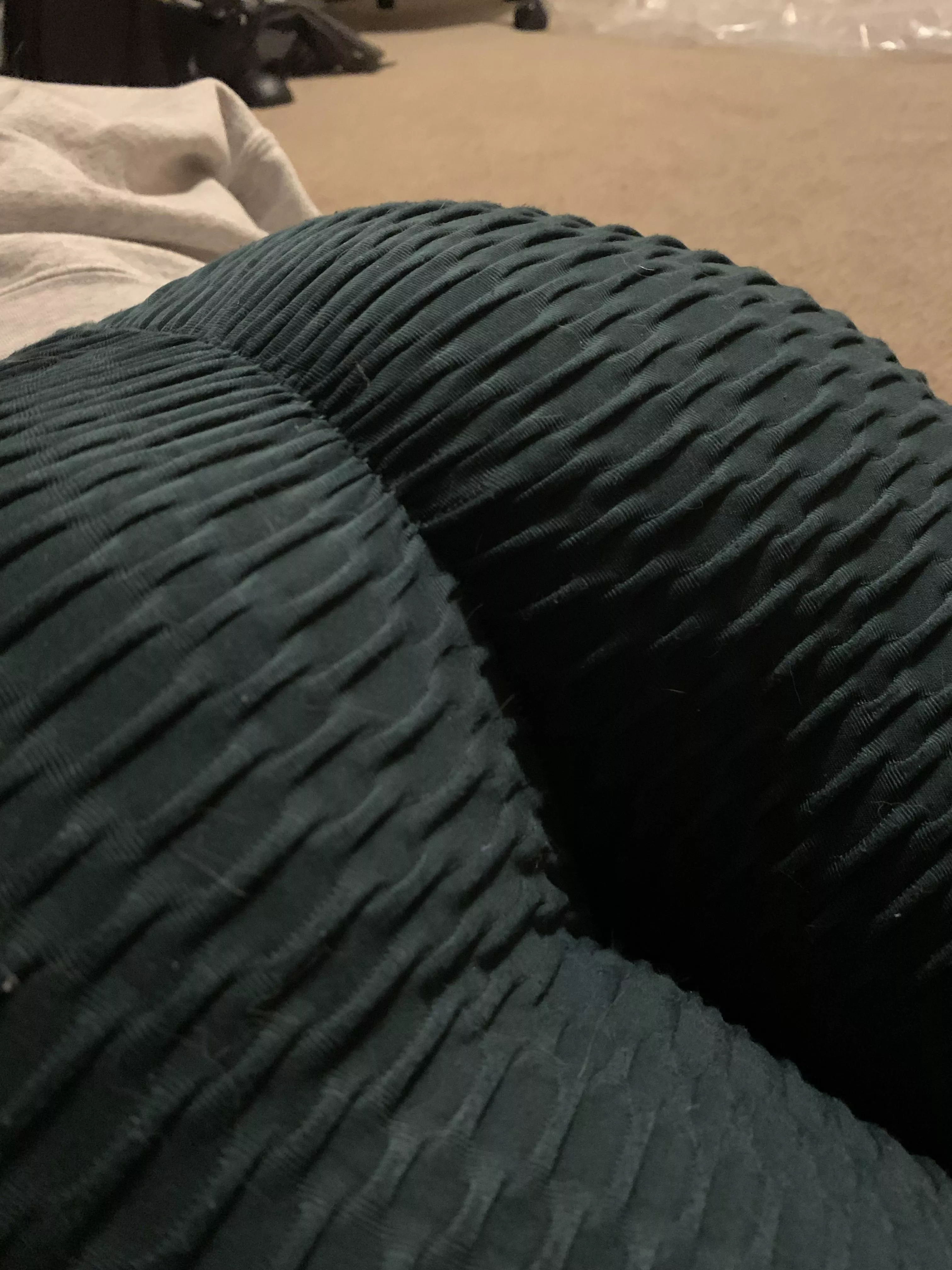 definitely need more of these leggings! [F21] posted by ShortAndSoupy