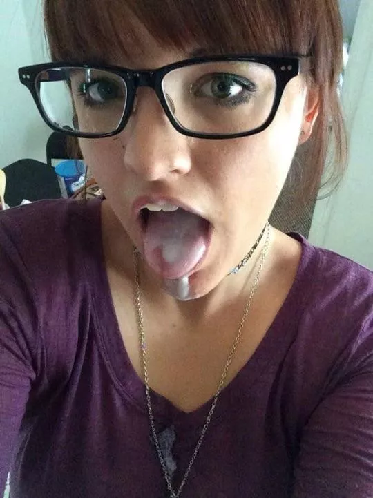 Delicious tongue posted by [deleted]