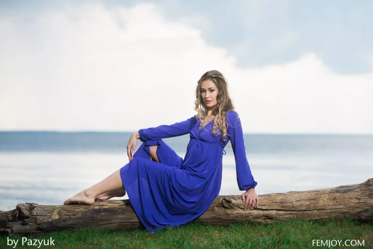 Demi Fray by sucorteil