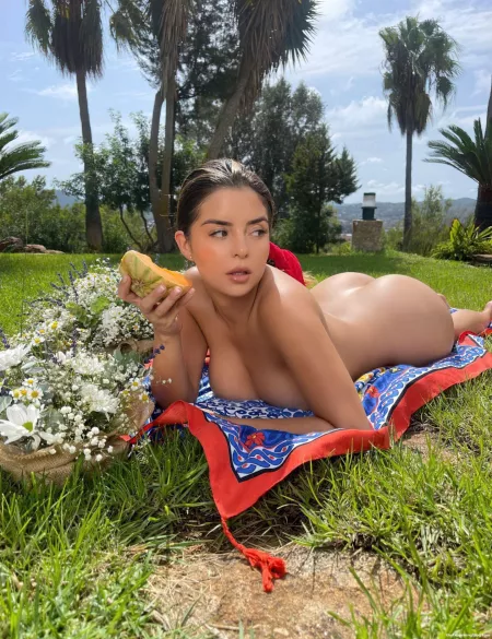 Demi Rose by Mannup5