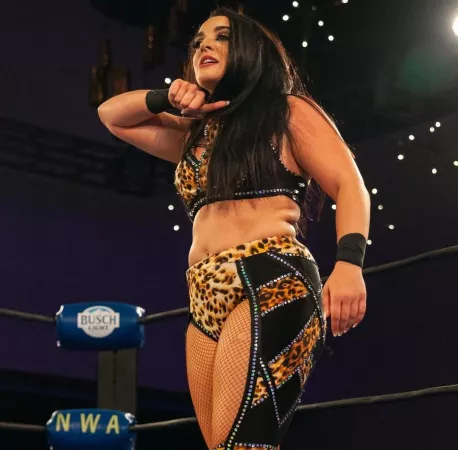 Deonna by pppssshhh501