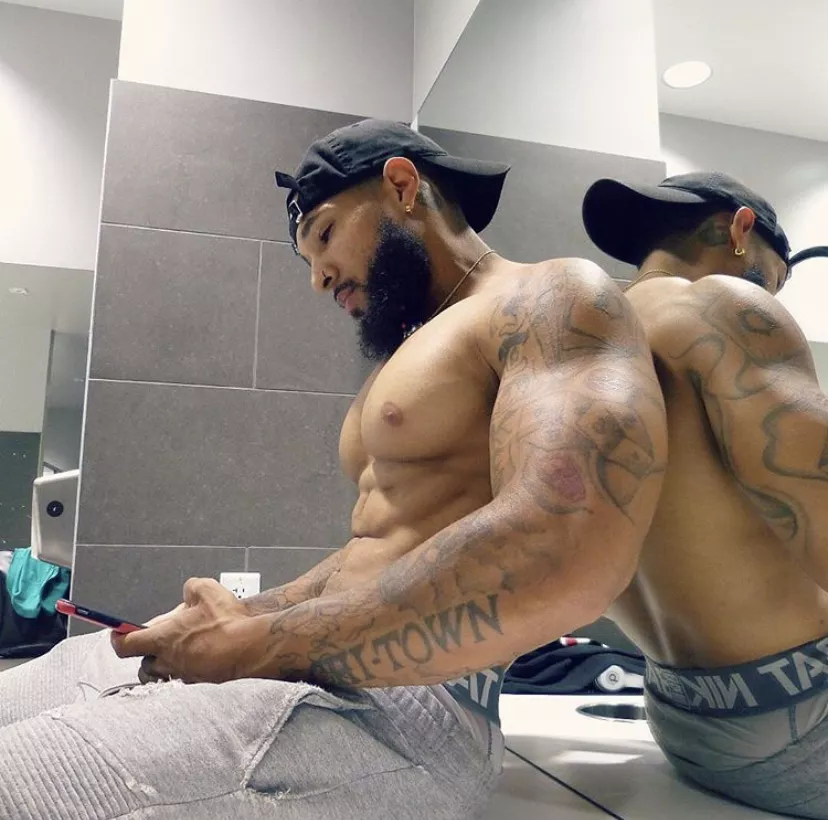 @derek_jr_ posted by thepowerofthepyramid