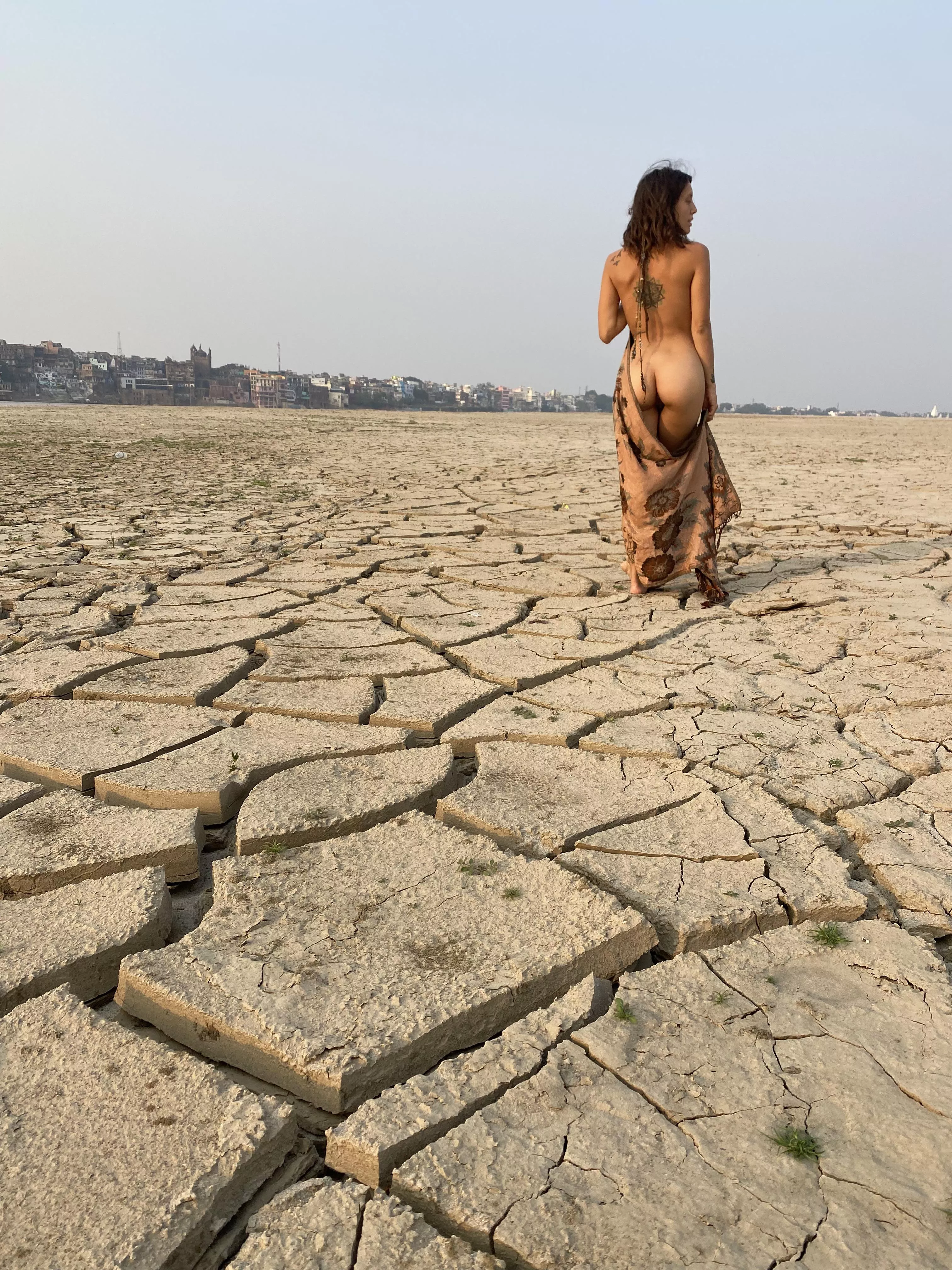 Deserted 🔥 posted by Touched_By_Nature