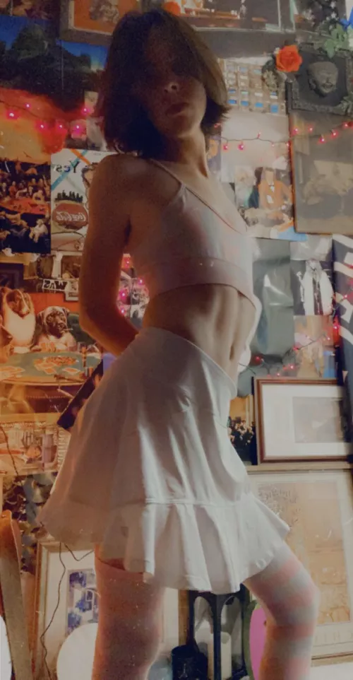 Desperate broke hungry fem boy by 6sweetpea9