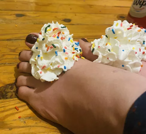 Dessert is served by sugartoes929