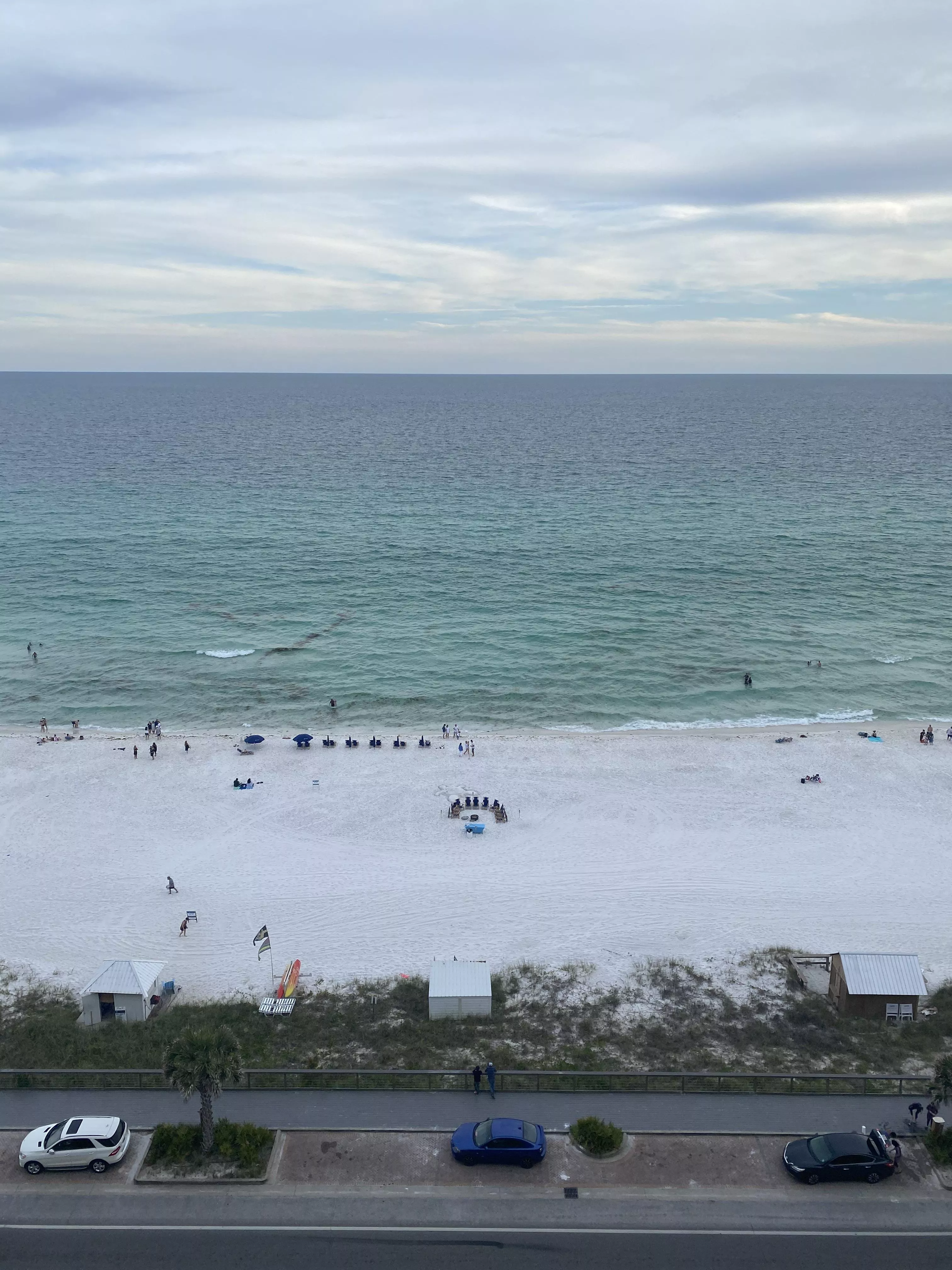 Destin Florida posted by nostrings763
