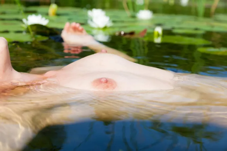 details 💮 by Naturism_Girl