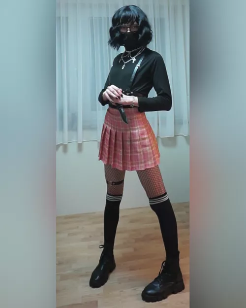 Dev during the day, Femboy Assassin at night 🔪🖤 by neo_lyx