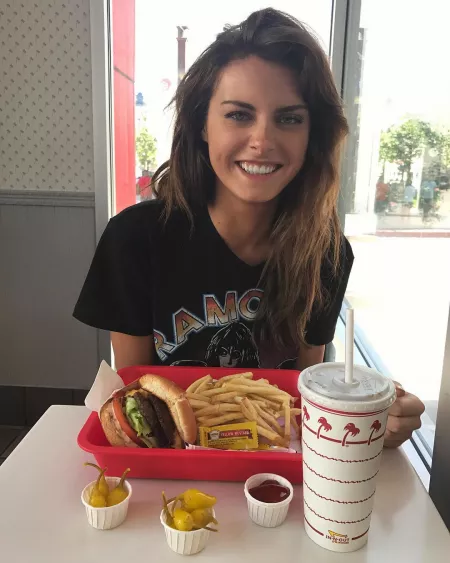 Diana Georgie by BOOOOOOOBIES