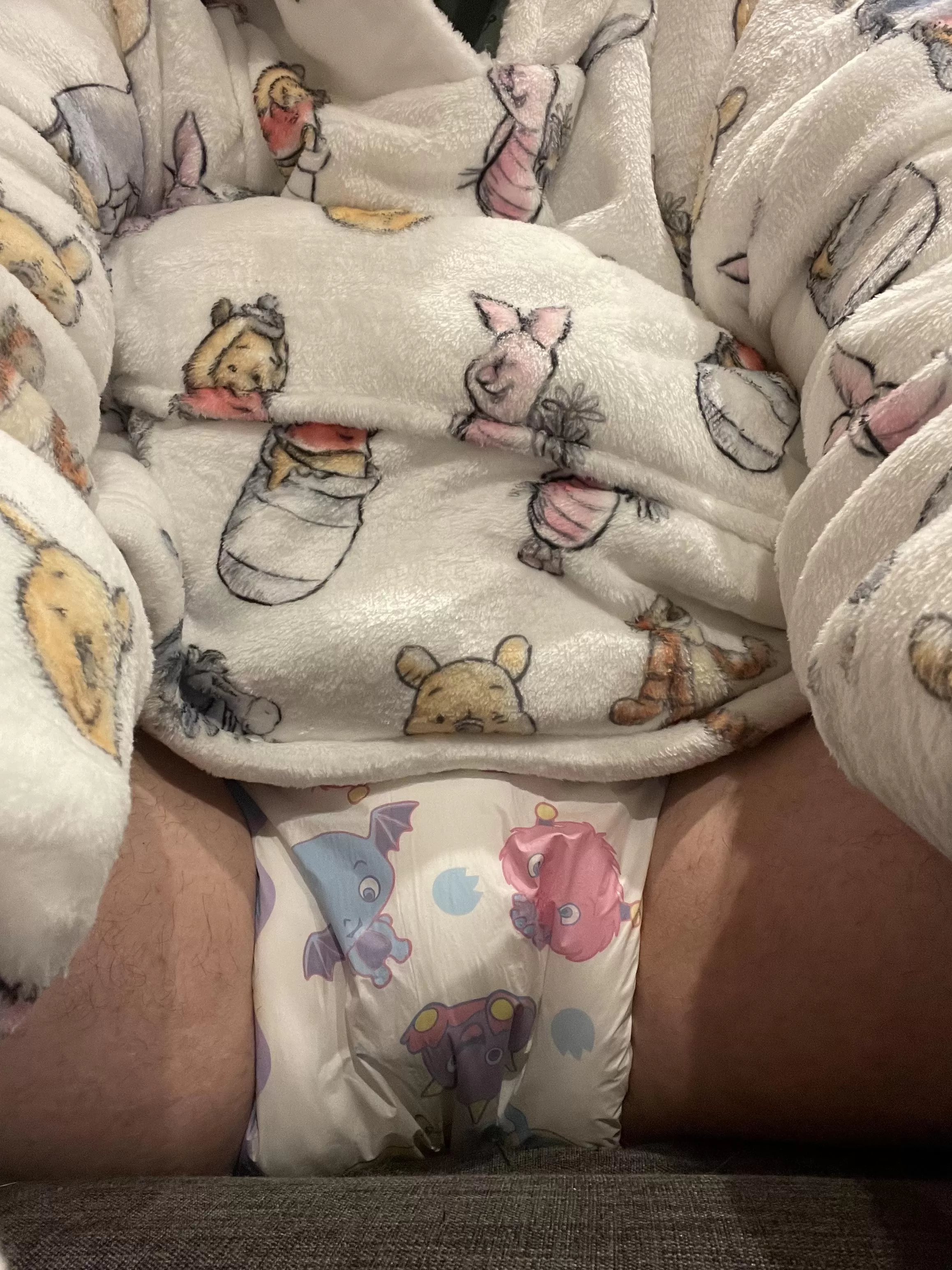 Diaper and Poo…..Bear🙊 posted by tiny_cock_33