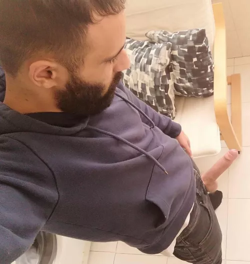 dick out by pedroexhib