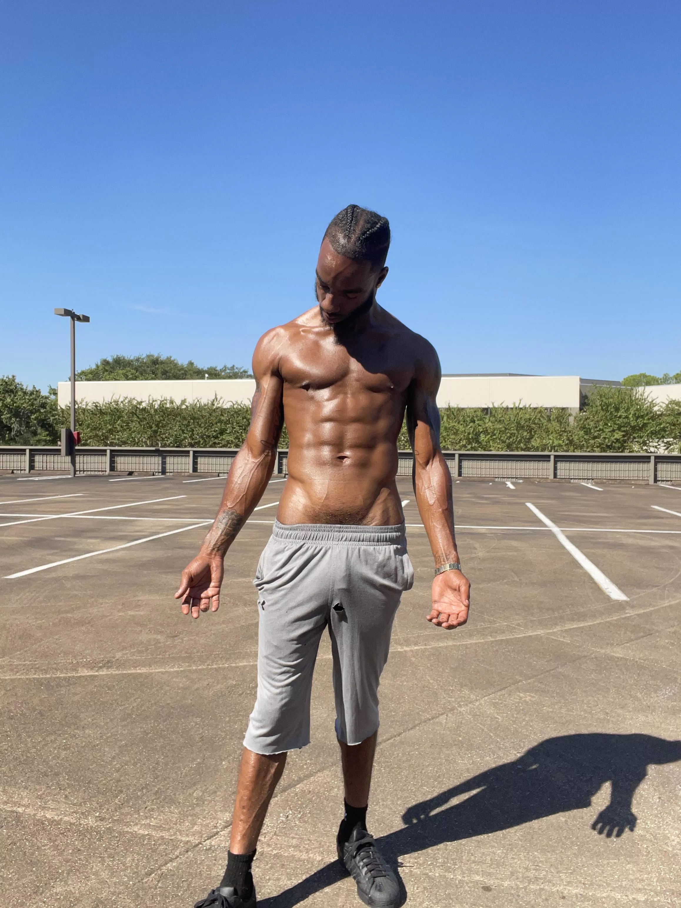 Dick was bulging through my shorts 🥴 posted by Smokepoleboy1