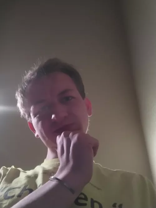 Did a bit of gaming today. 🤗. How are you all? 🤔 by gradymegalania