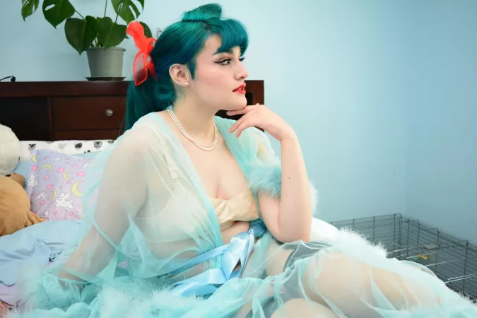 Did a photoshoot today in pinup! by [deleted]